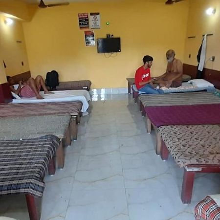 Narendra Niketan Hotel โกลกาตา ภายนอก รูปภาพ