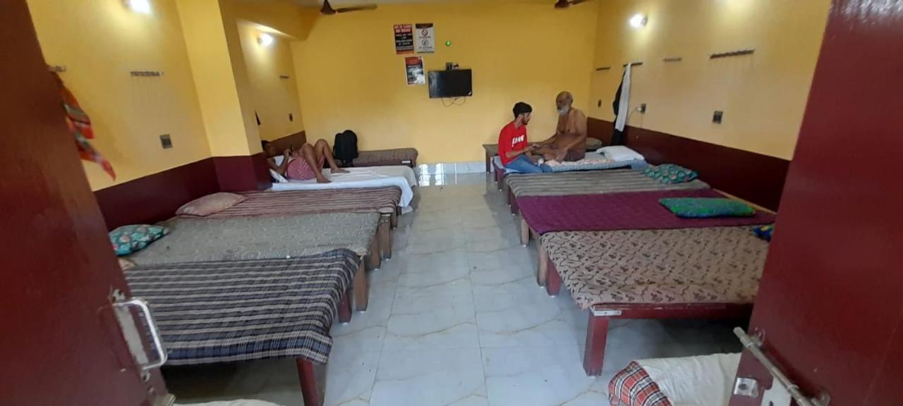 Narendra Niketan Hotel โกลกาตา ภายนอก รูปภาพ