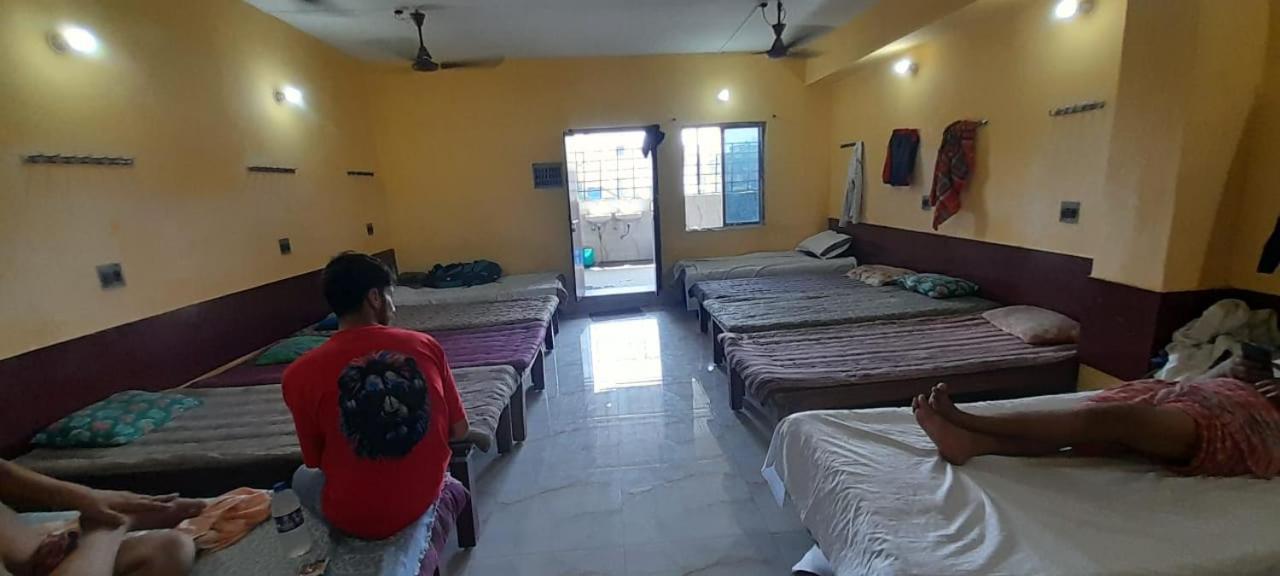 Narendra Niketan Hotel โกลกาตา ภายนอก รูปภาพ