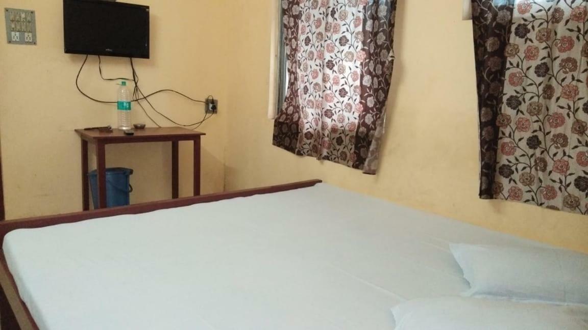Narendra Niketan Hotel โกลกาตา ภายนอก รูปภาพ