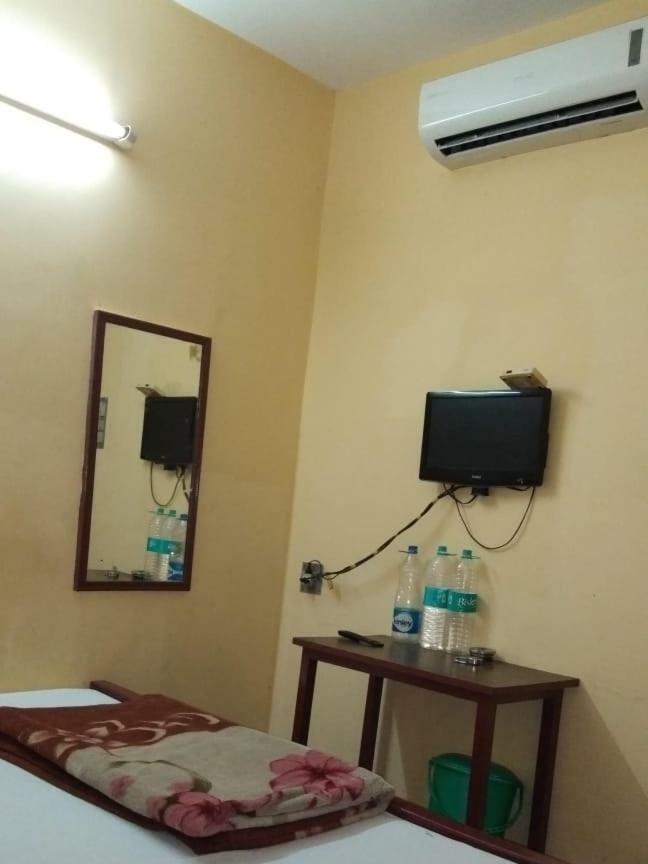 Narendra Niketan Hotel โกลกาตา ภายนอก รูปภาพ